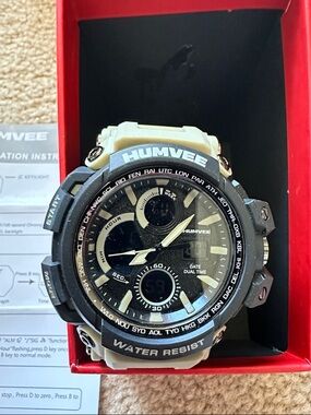 Men's Dual-Time Sports Watch in Beige and Black
